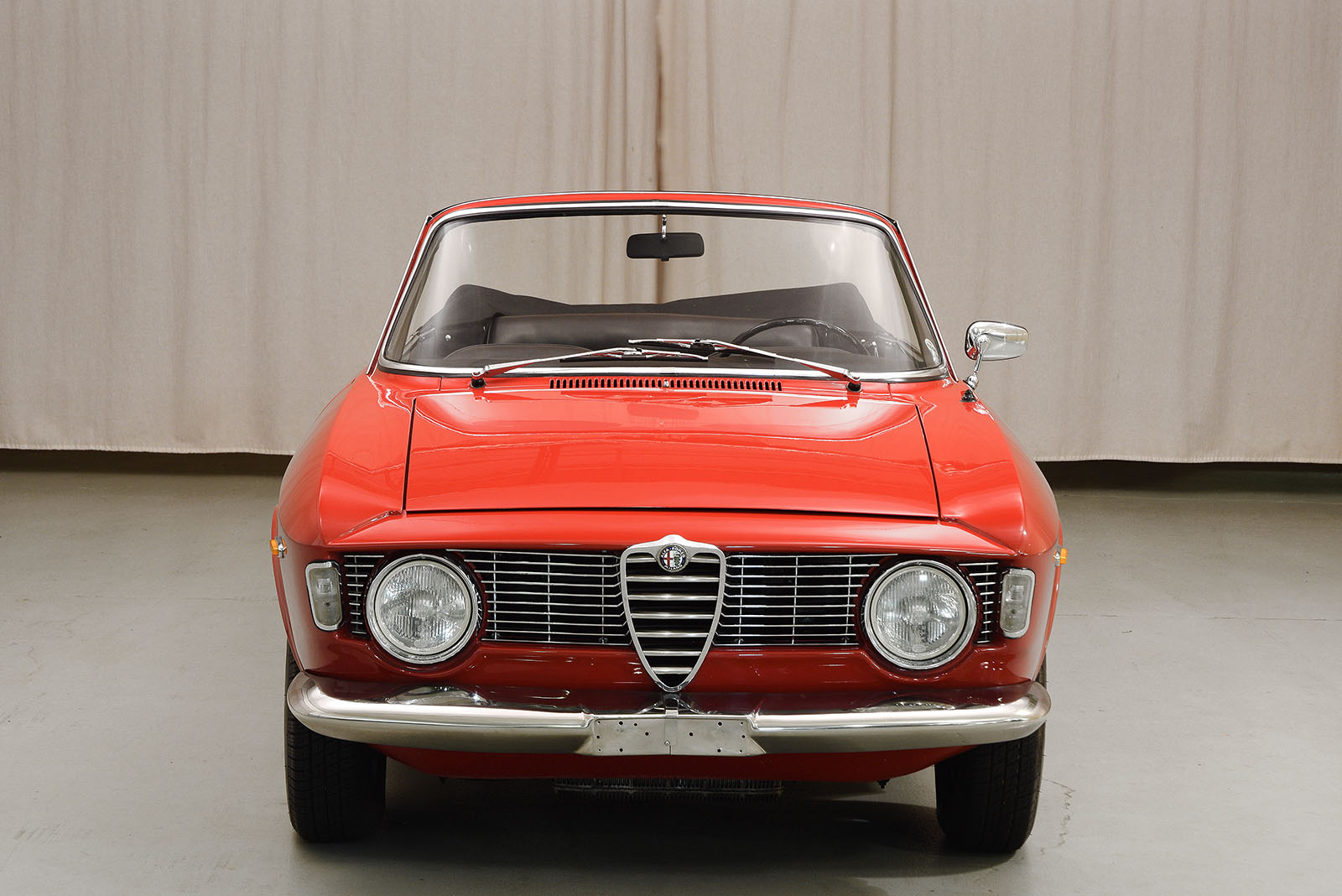 趣味・スポーツ・実用 ALFA ROMEO GIULIA BERLINAS 1962-1976 Alfa Romeo Giulia Berlina (1962) - pictures, information & specs